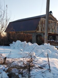 Замена кровли на ломаную двускатную, без утепление